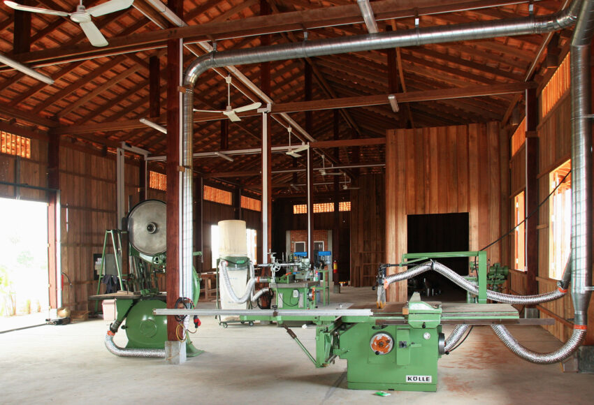 Machines and workbenches in the carpentry workshop.